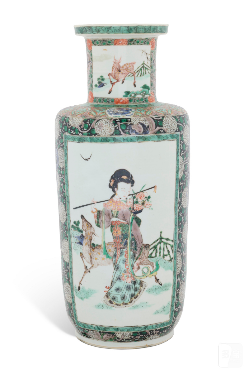 VASE ROULEAU EN PORCELAINE DE LA FAMILLE VERTE À FOND NOIR  CHINE, DYNASTIE QING, ÉPOQUE KANGXI (1662-1722) - 图2